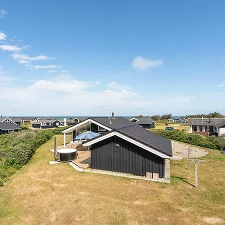 Lex - 150m From The Sea By Interhome Ferienhaus