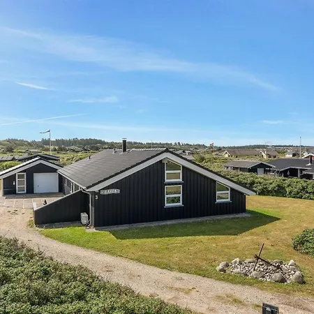 Lex - 150m From The Sea By Interhome *